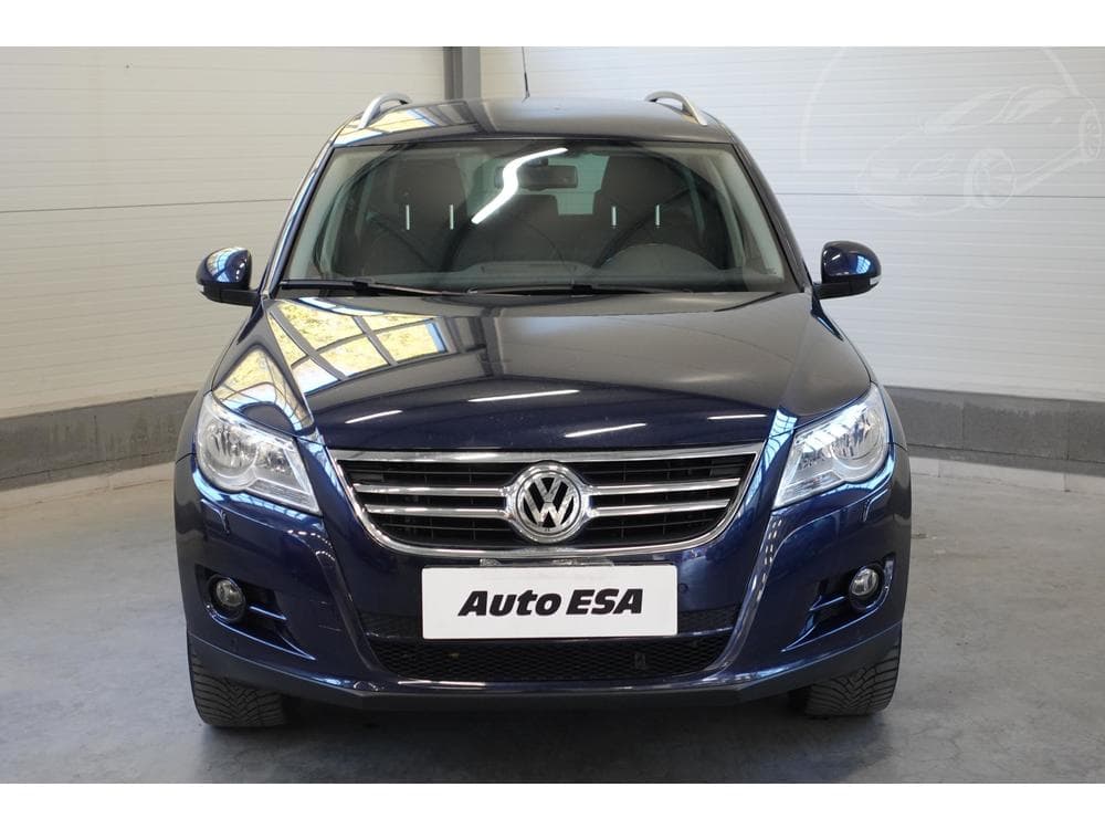 2010 Volkswagen TIGUAN - 2