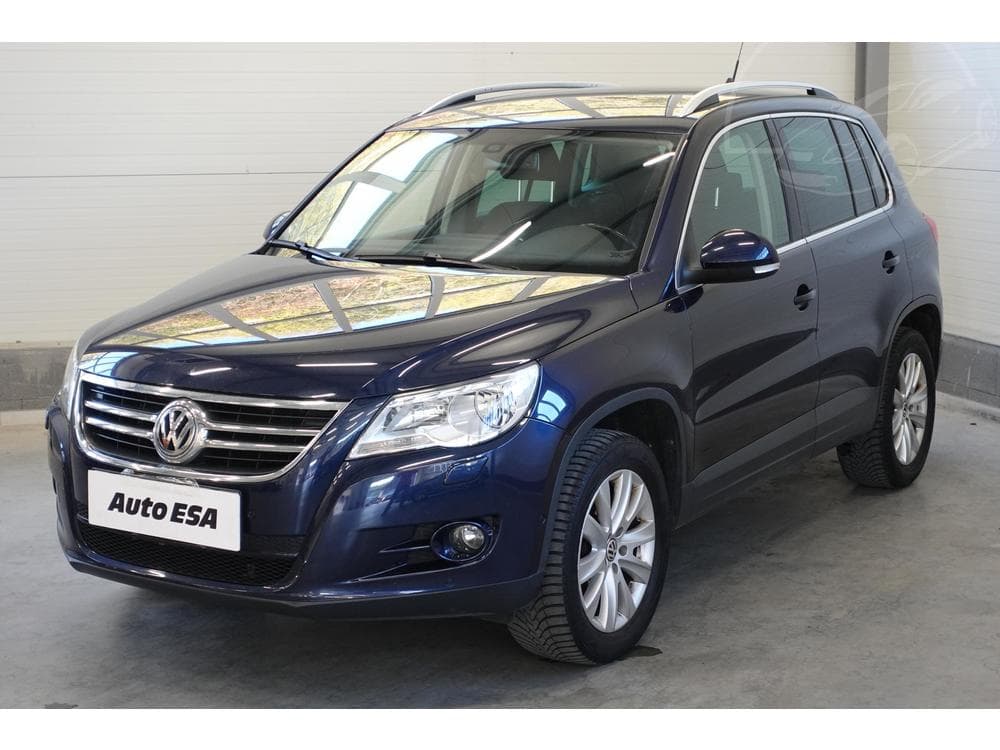2010 Volkswagen TIGUAN - 3