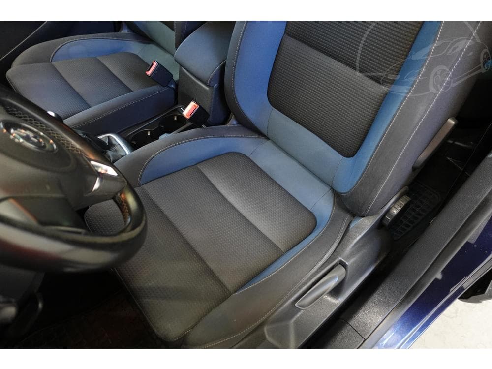 2010 Volkswagen TIGUAN - 9
