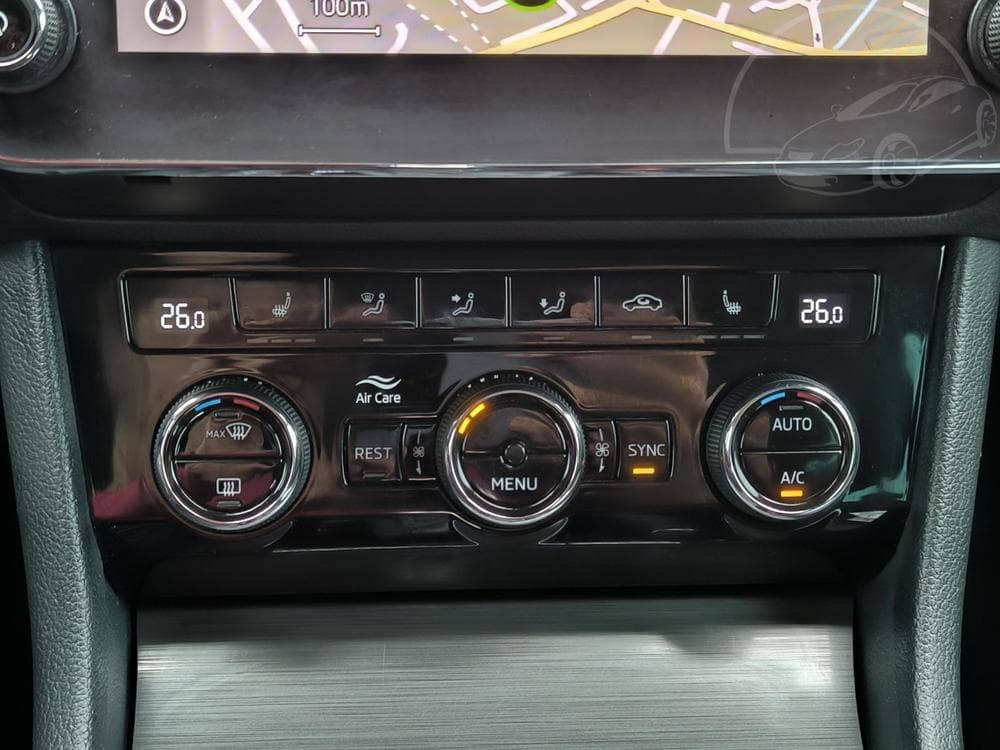 2022 Škoda SUPERB - 31