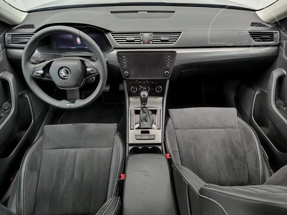 2022 Škoda SUPERB - 15