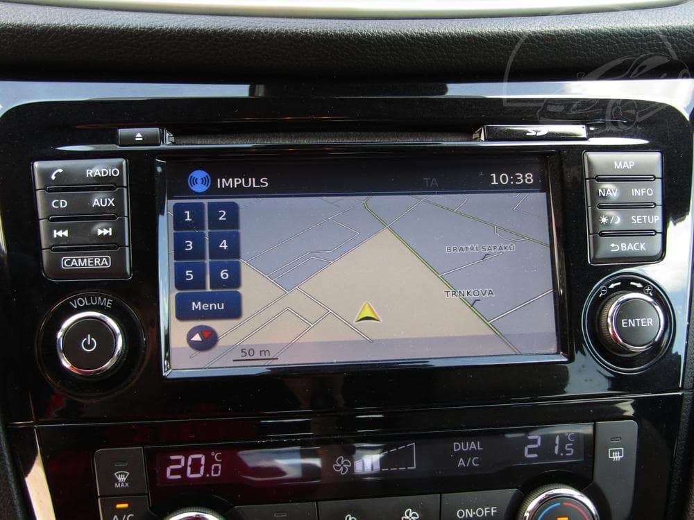 2015 Nissan QASHQAI - 33
