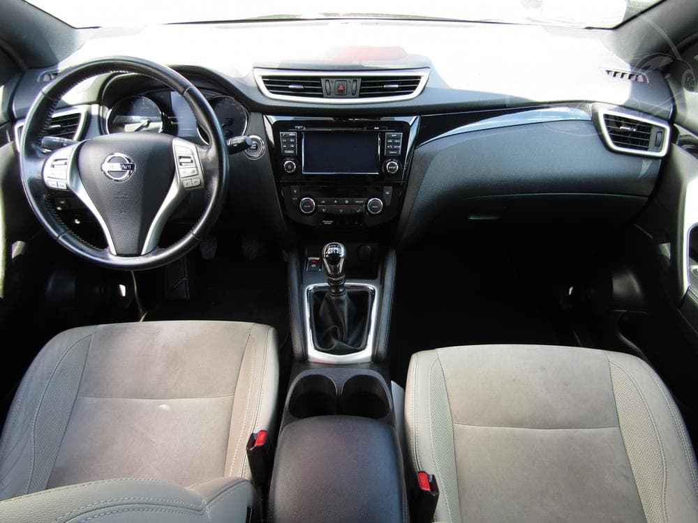 2015 Nissan QASHQAI - 15