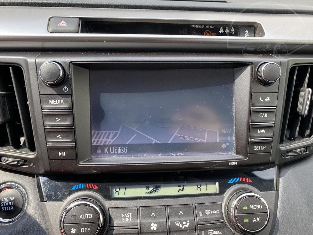 2016 Toyota RAV4 - 34