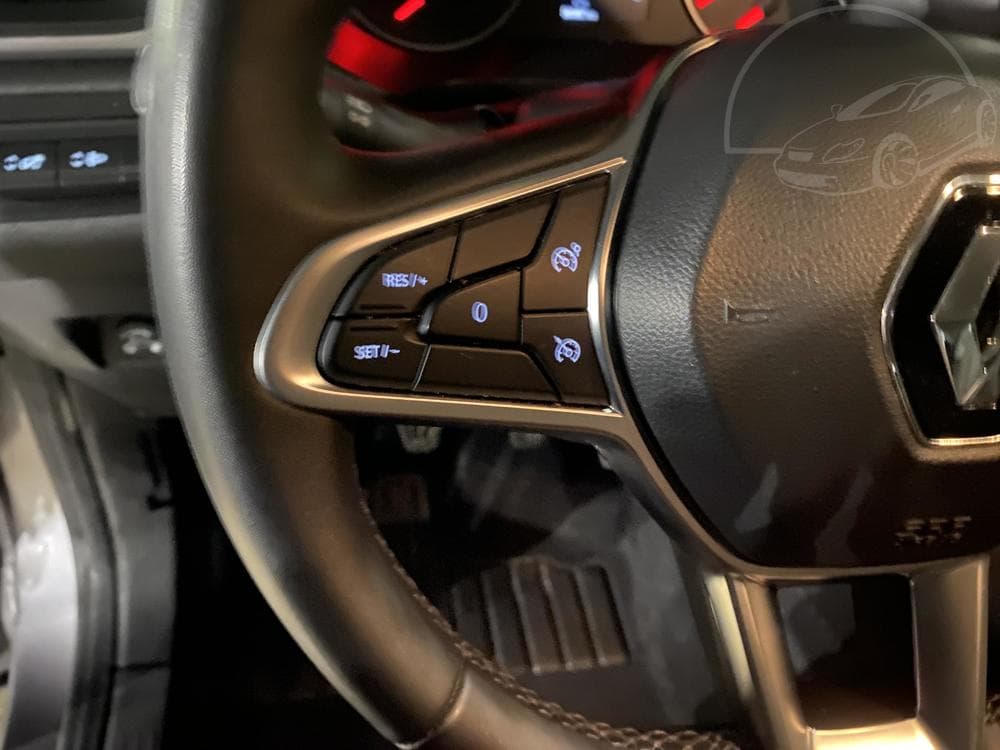 2021 Renault CAPTUR - 40