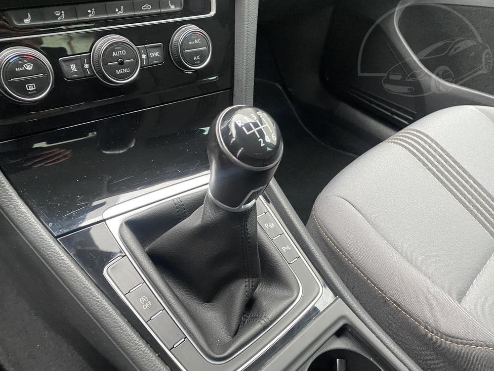 2017 Volkswagen GOLF - 46
