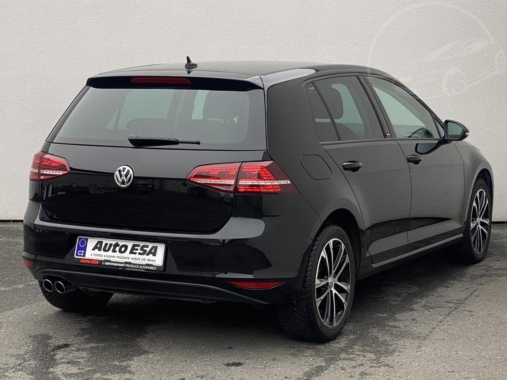 2017 Volkswagen GOLF - 16