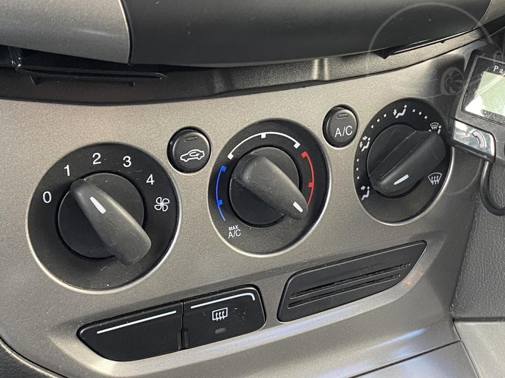2014 Ford FOCUS - 14