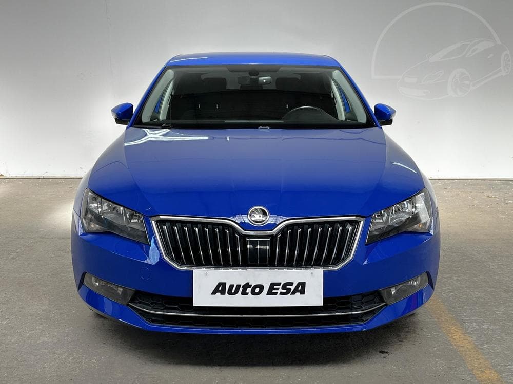 2019 Škoda SUPERB - 4