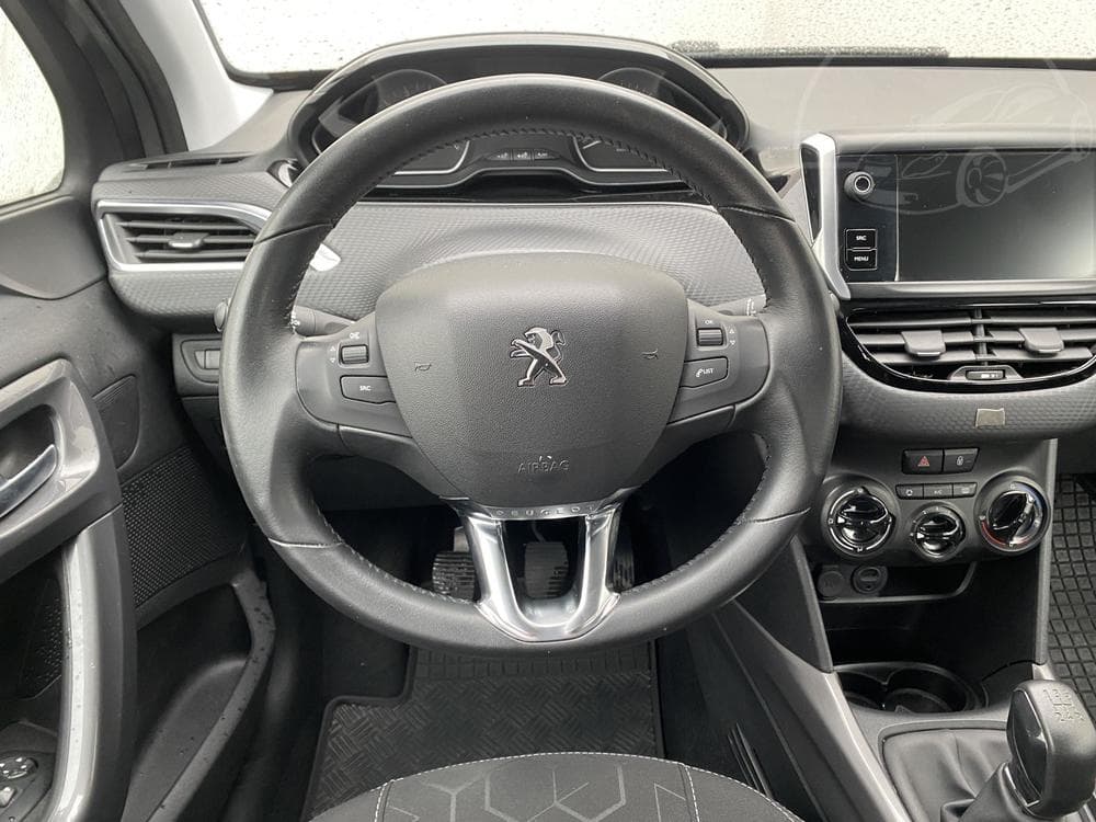 2018 Peugeot 2008 - 21