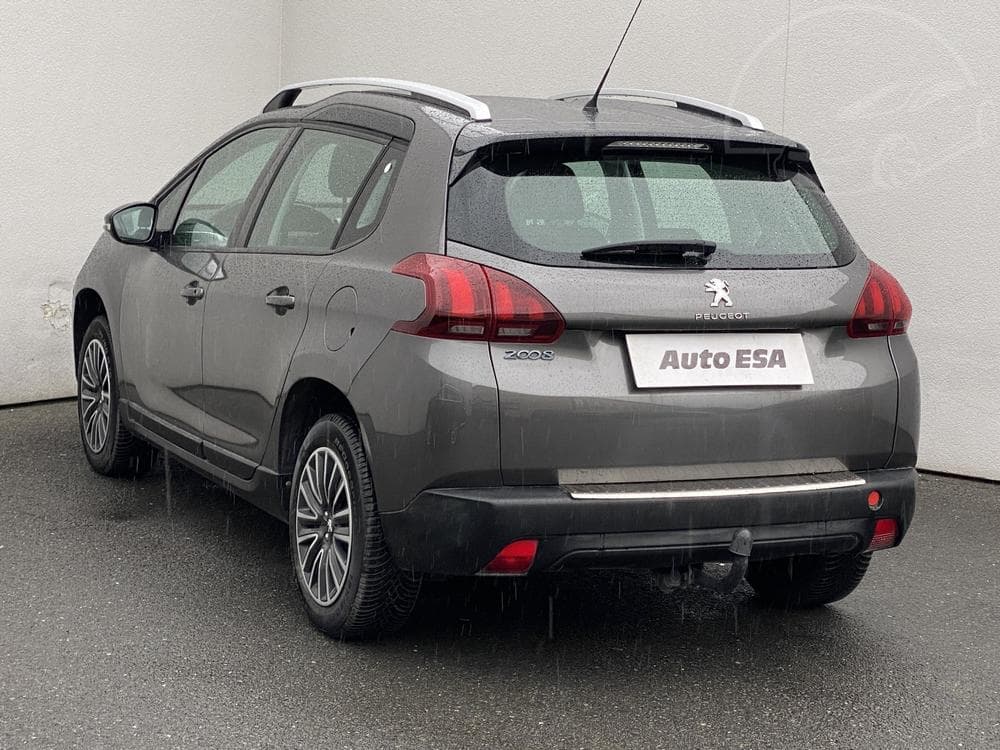 2018 Peugeot 2008 - 11
