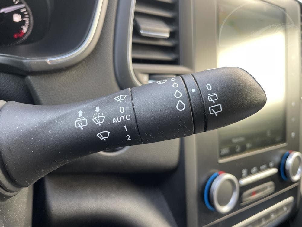 2018 Renault Megane - 18