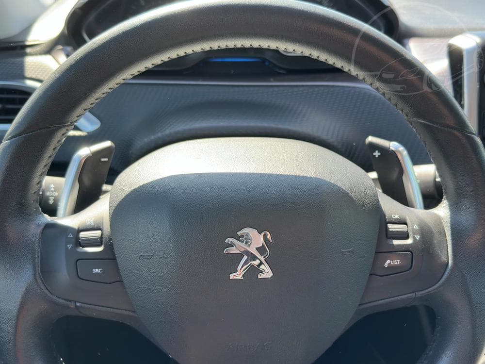 2014 Peugeot 2008 - 13