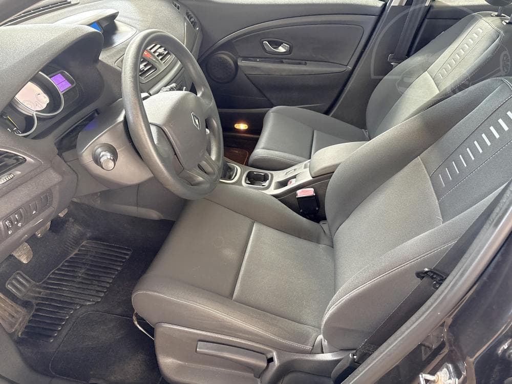 2009 Renault MEGANE - 17