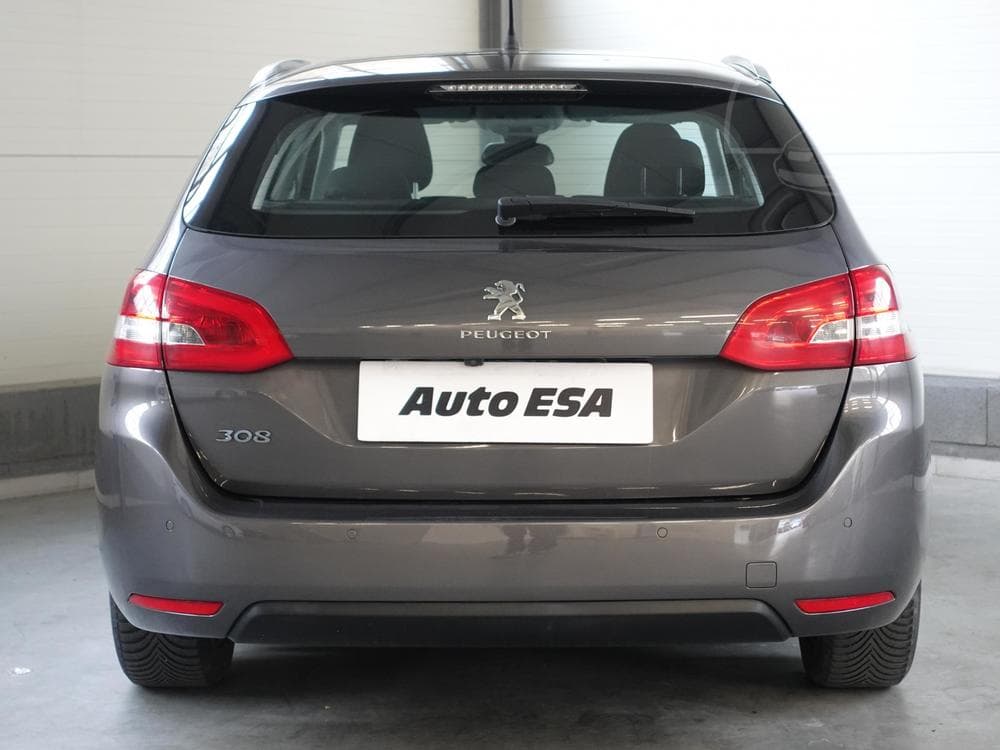 2018 Peugeot 308 - 5