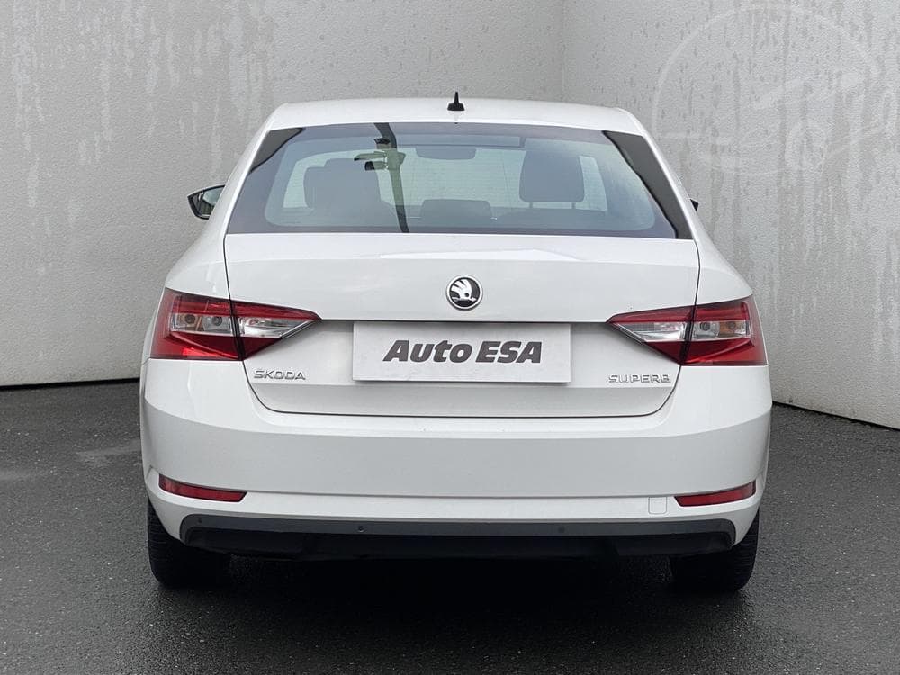 2017 Škoda SUPERB - 13