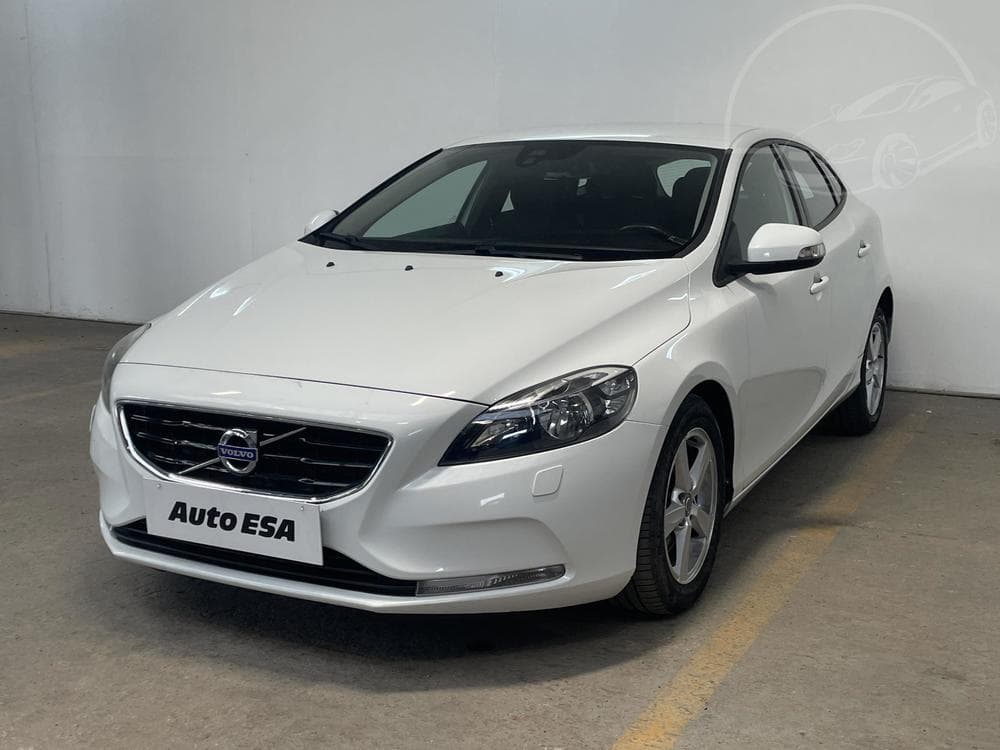 2015 Volvo V40 - 3