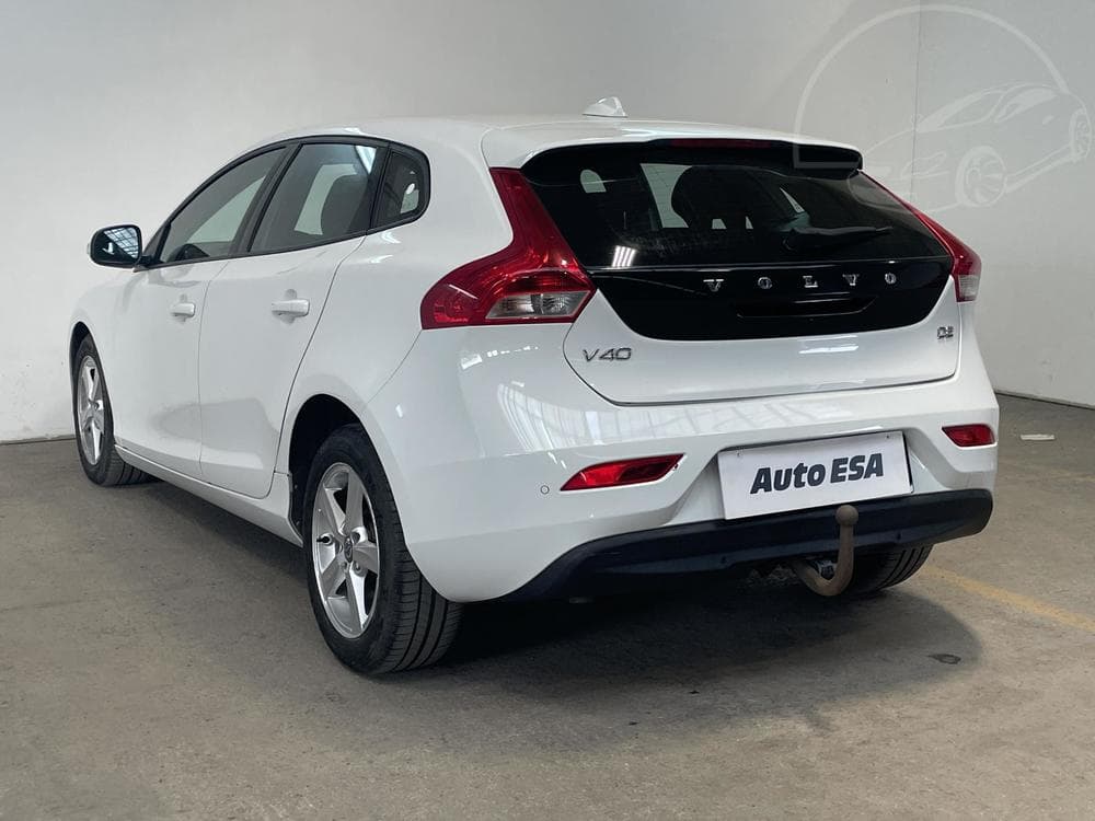2015 Volvo V40 - 6