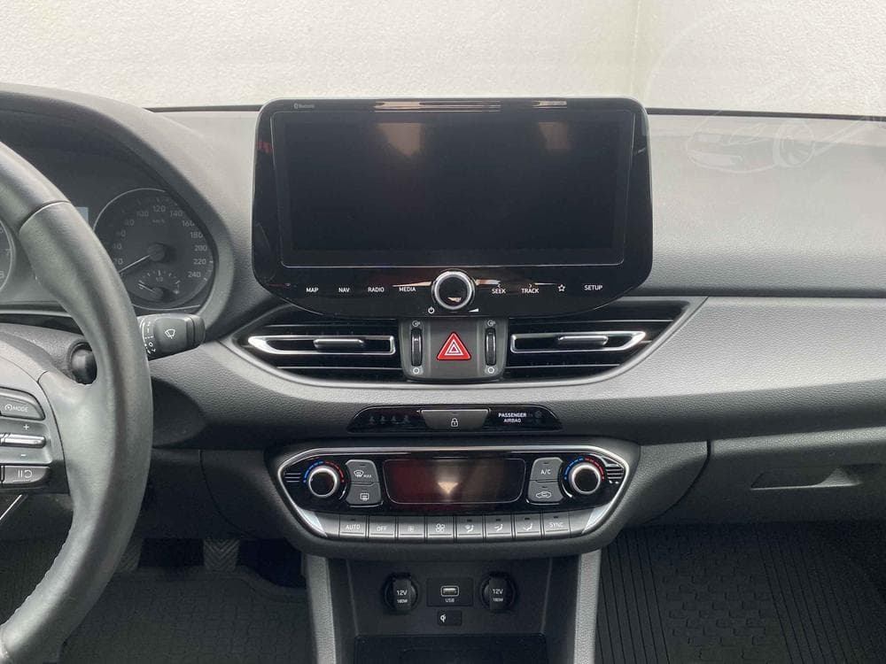 2022 Hyundai i30 - 12