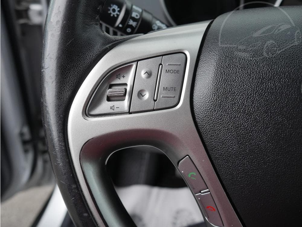 2012 Hyundai ix35 - 25