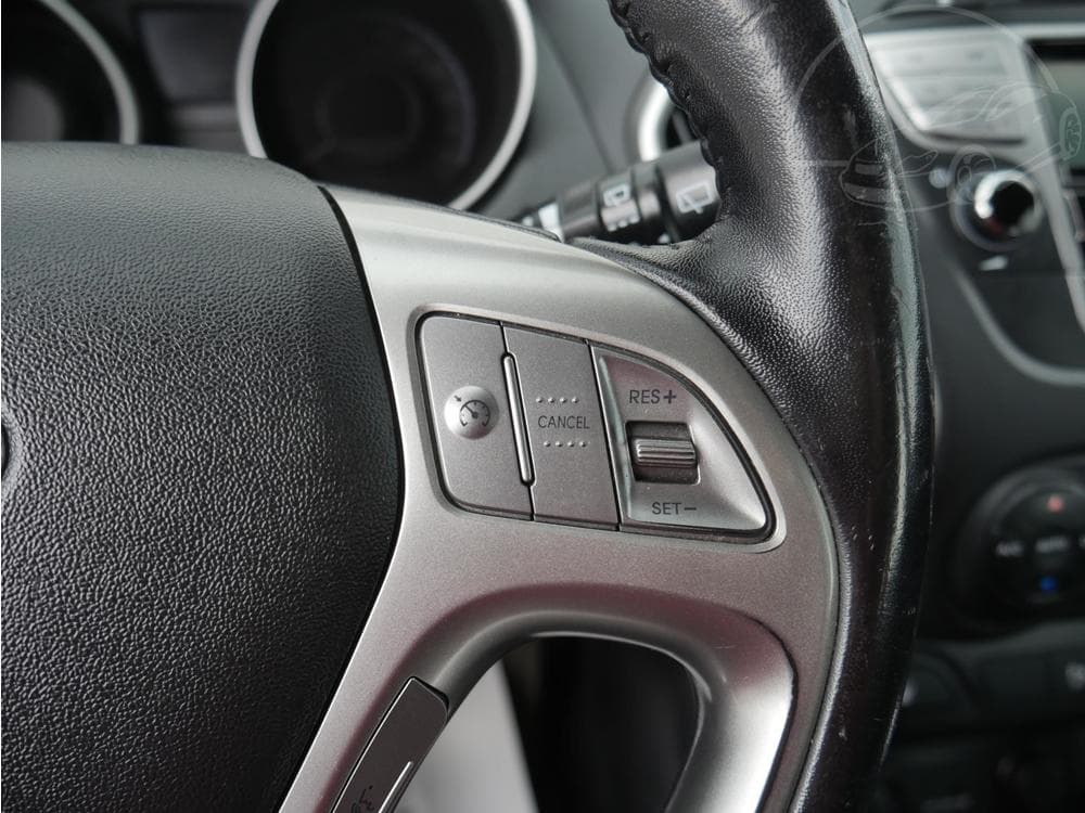 2012 Hyundai ix35 - 27
