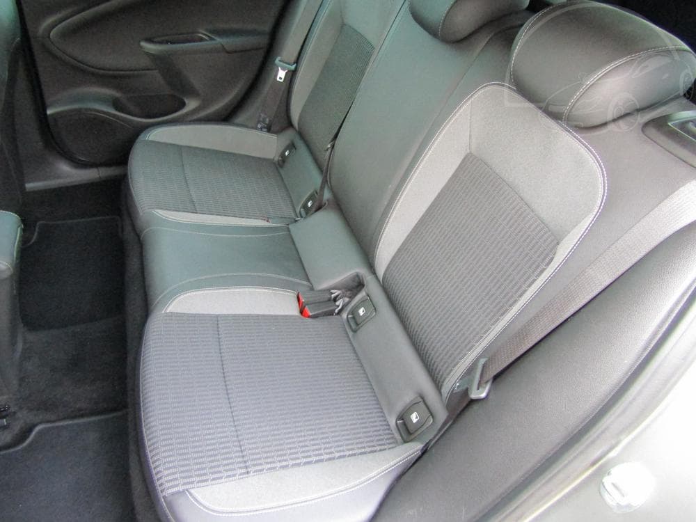 2021 Opel Astra - 10