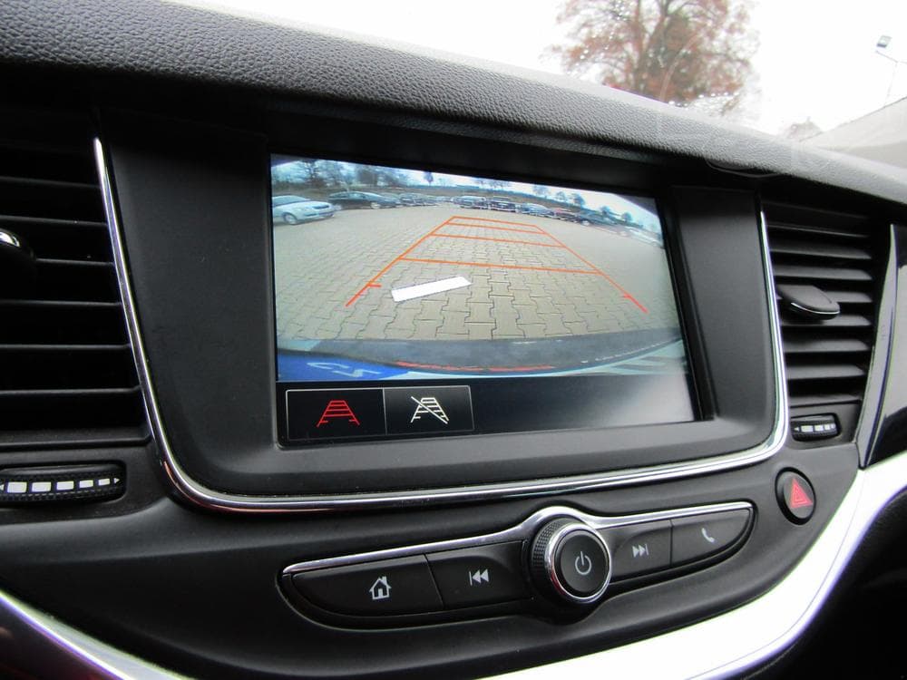 2021 Opel Astra - 12