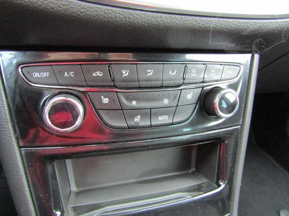 2021 Opel Astra - 14