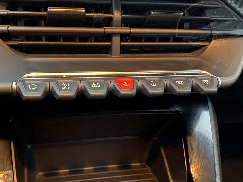 2020 Peugeot 208 - 14