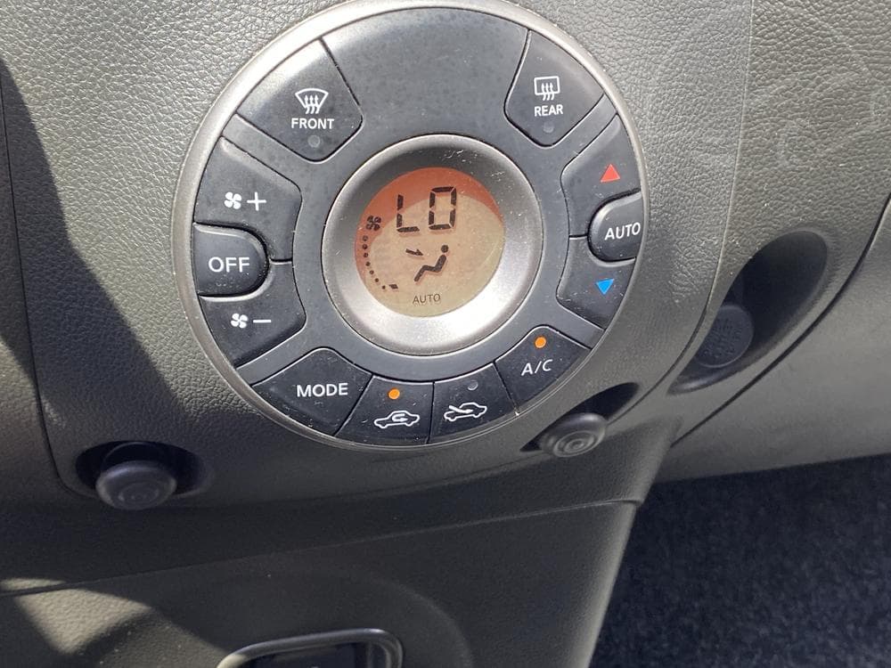 2009 Nissan CUBE - 14