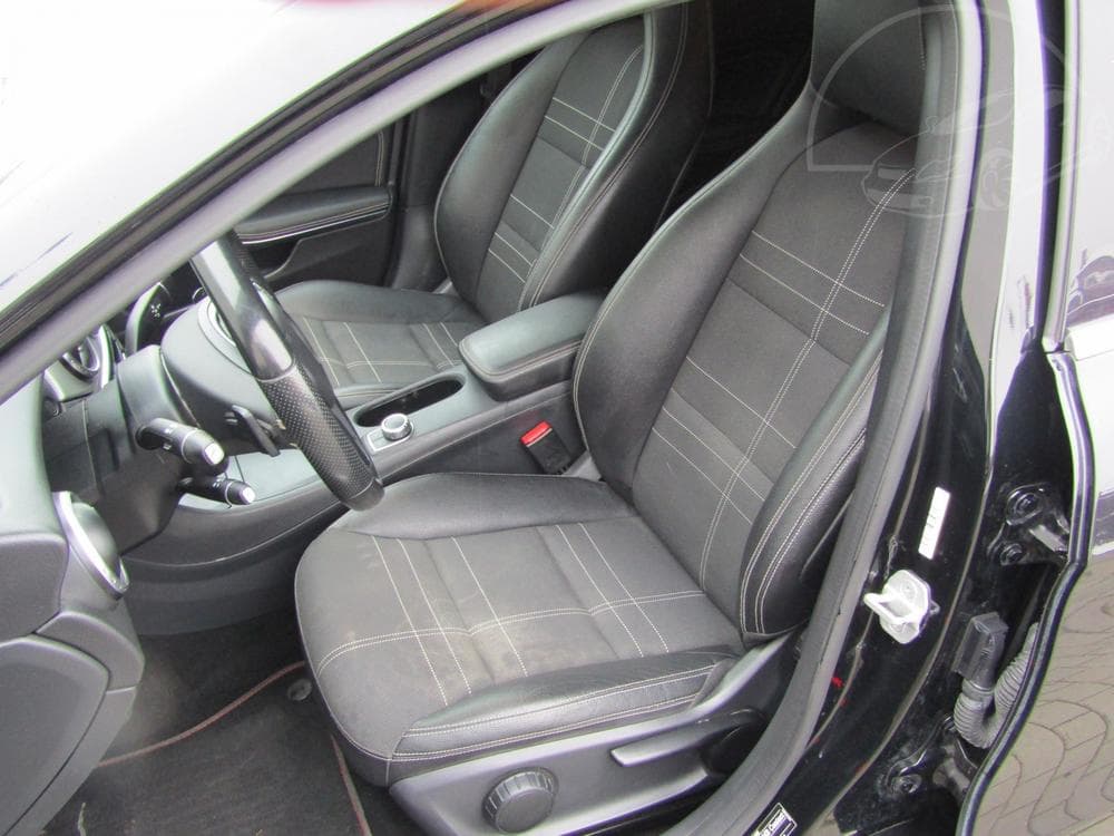 2015 Mercedes-Benz GLA - 25