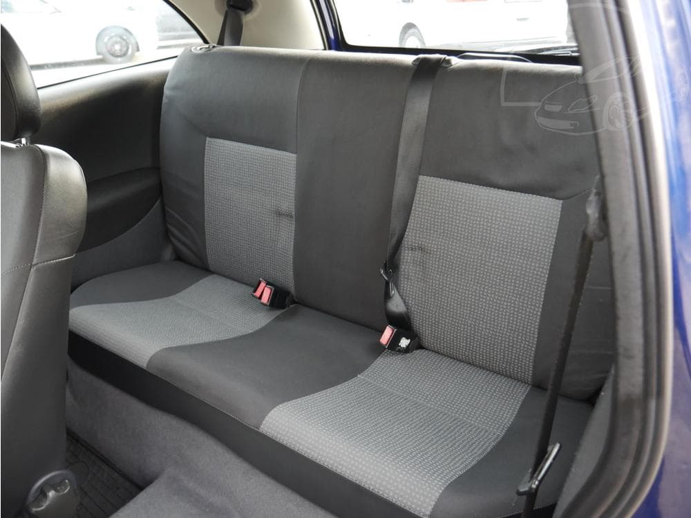 2005 Opel CORSA - 10