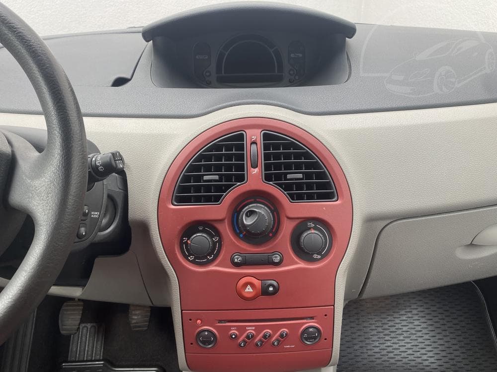 2004 Renault MODUS - 23