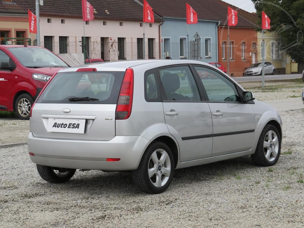 2005 Ford FIESTA - 4