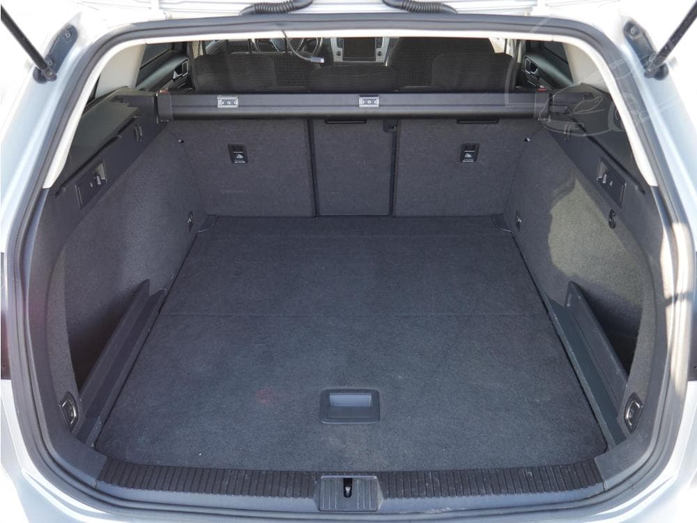 2015 Volkswagen PASSAT - 7