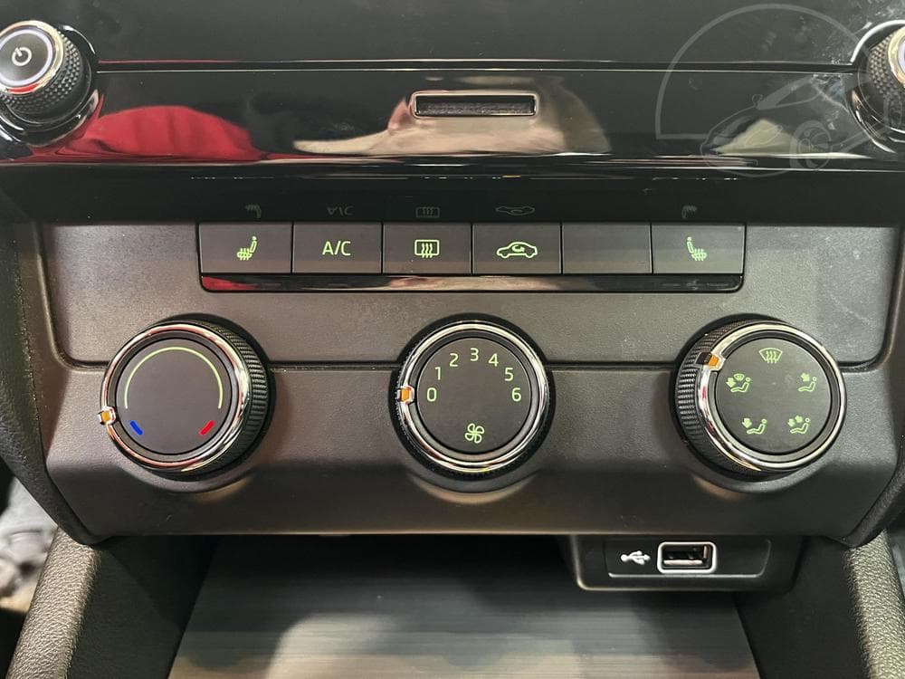 2018 Škoda OCTAVIA - 27