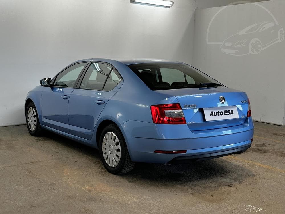 2018 Škoda OCTAVIA - 11