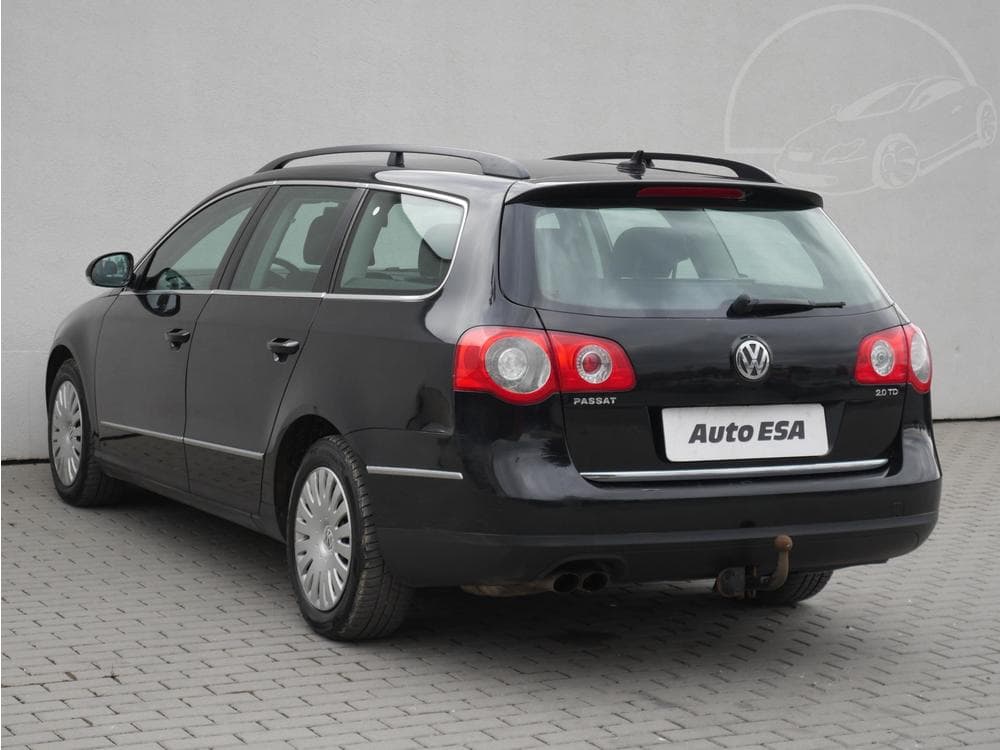 2010 Volkswagen PASSAT - 21