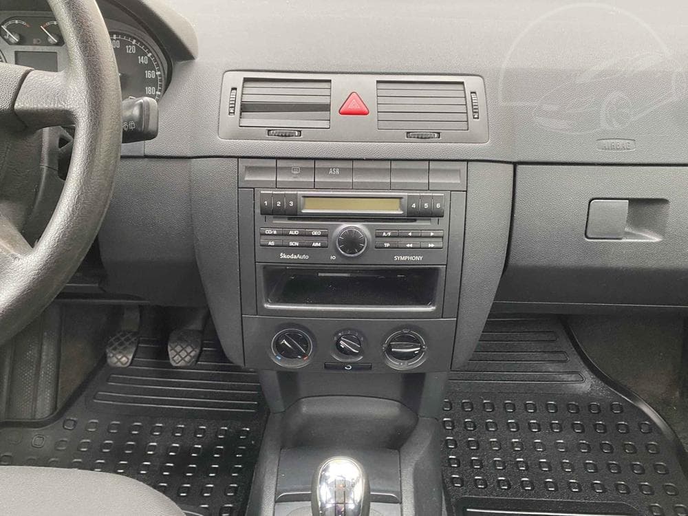 2003 Škoda FABIA - 12