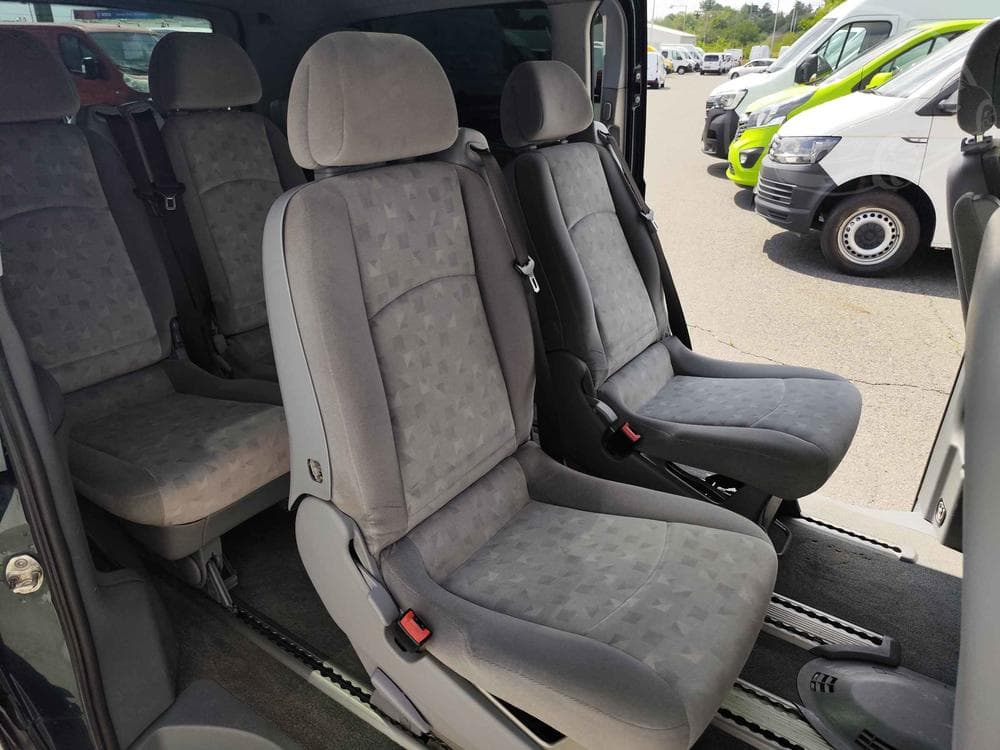 2005 Mercedes-Benz VIANO - 11