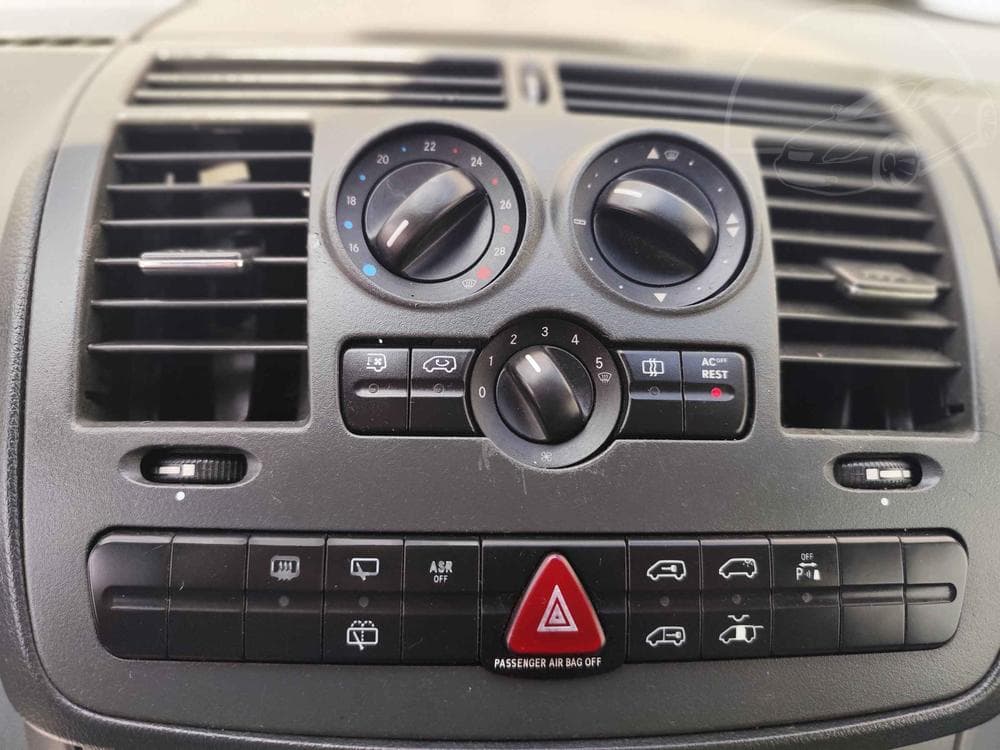 2005 Mercedes-Benz VIANO - 14