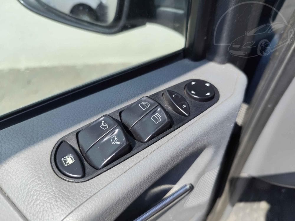 2005 Mercedes-Benz VIANO - 19