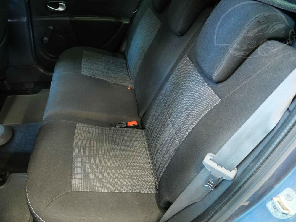 2010 Renault CLIO - 10