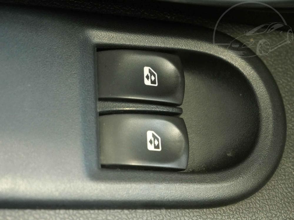 2010 Renault CLIO - 14