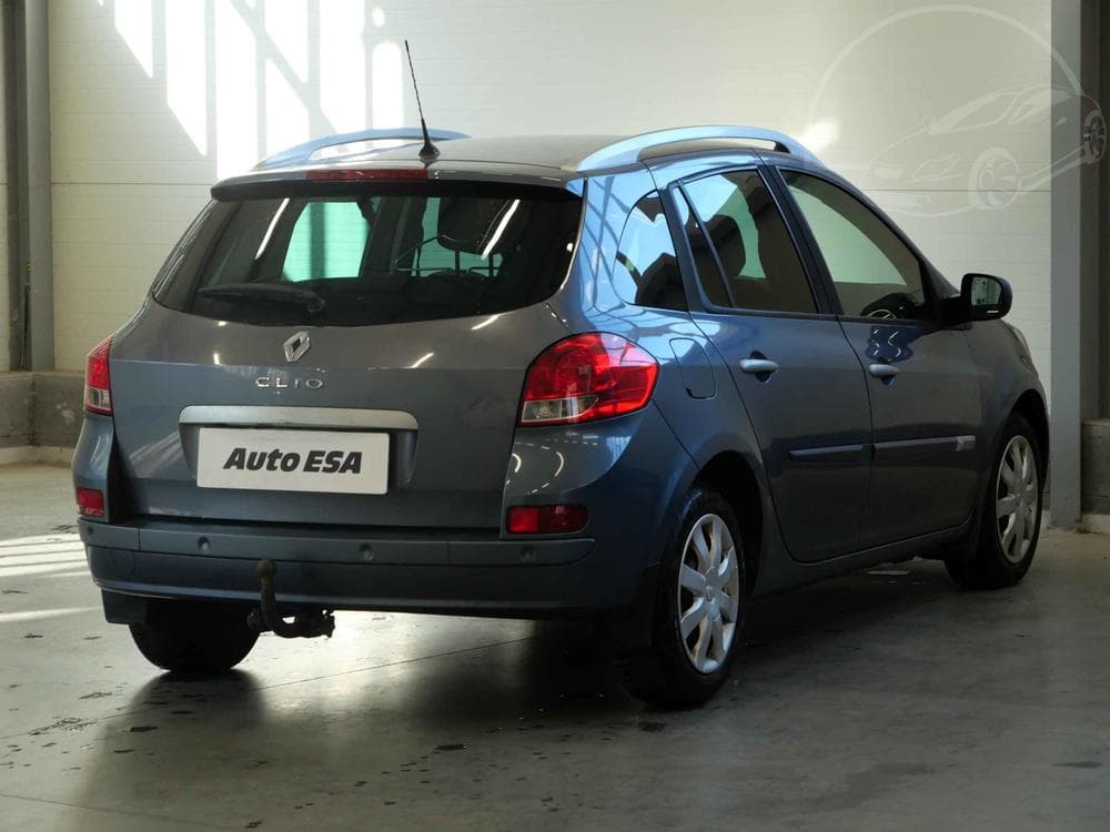2010 Renault CLIO - 4
