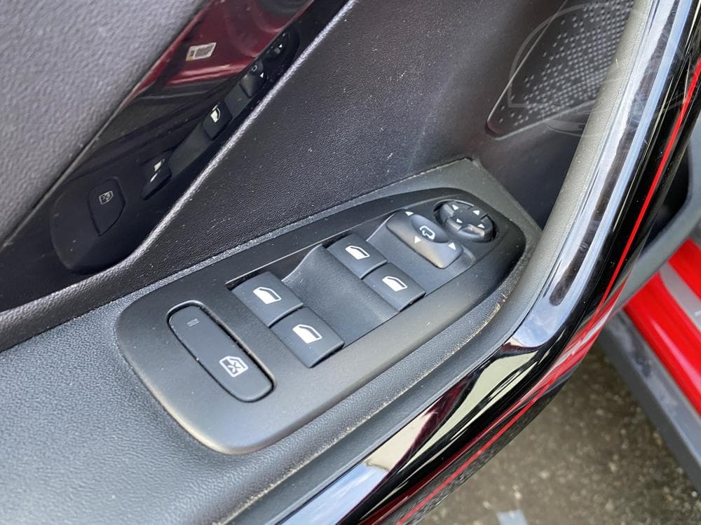 2018 Peugeot 2008 - 13