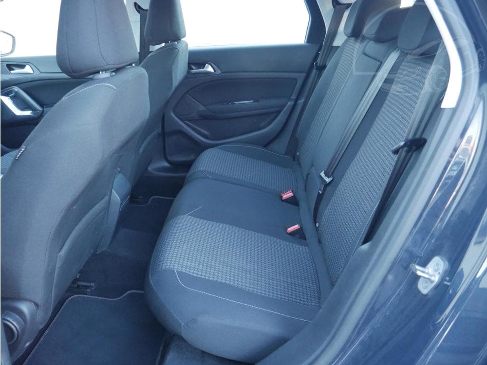 2018 Peugeot 308 - 10