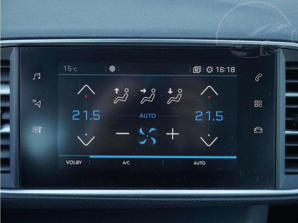 2018 Peugeot 308 - 17