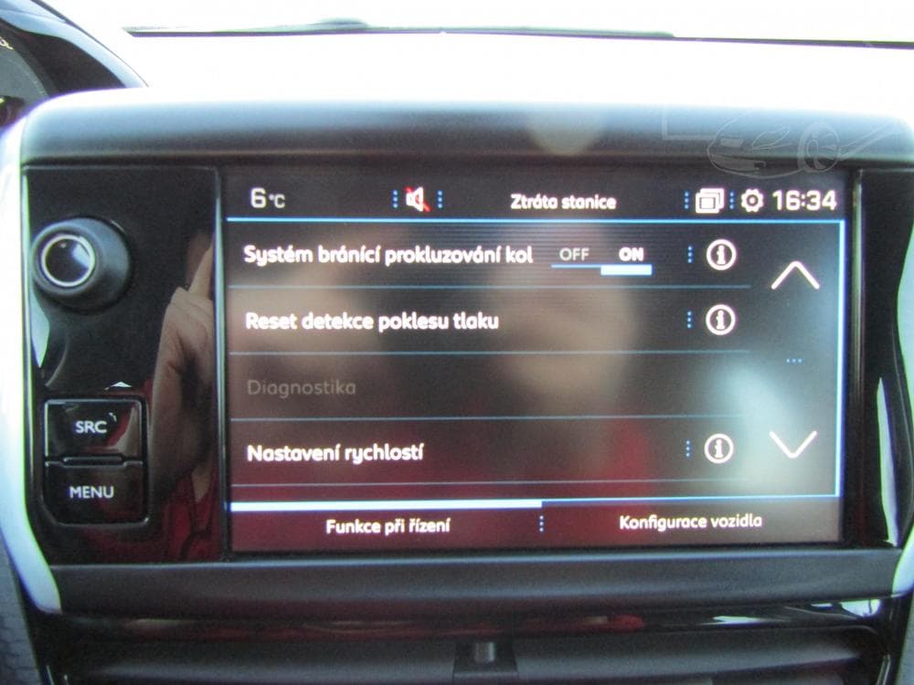 2018 Peugeot 2008 - 11