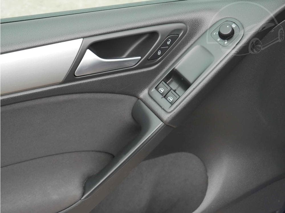 2009 Volkswagen GOLF - 14